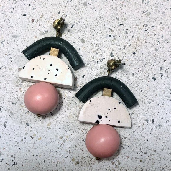 IEBIS Green Pink White Spot Polymer Clay Earrings - Picture 6 of 8